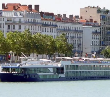 Botel Fairtours Hotelschiff Leonora *